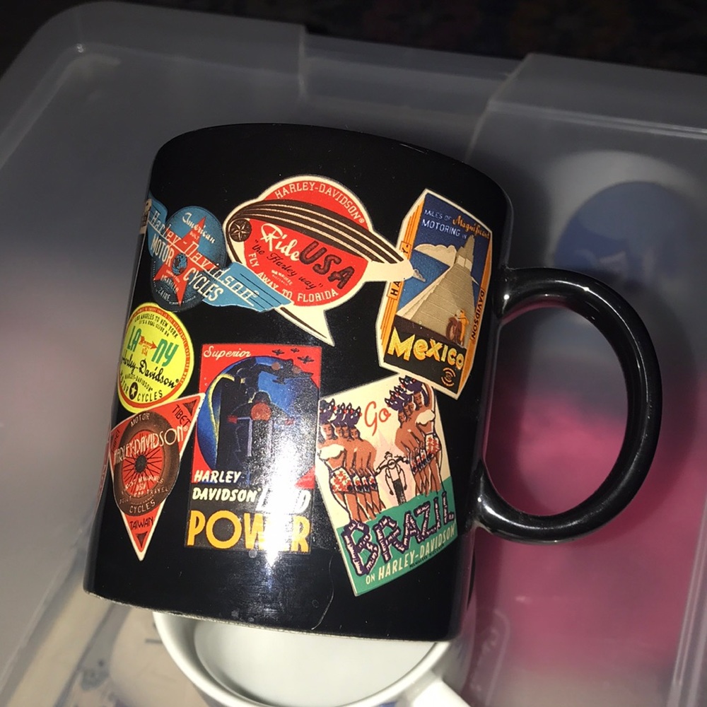 2000 Harley Davidson Around the World coffee mug